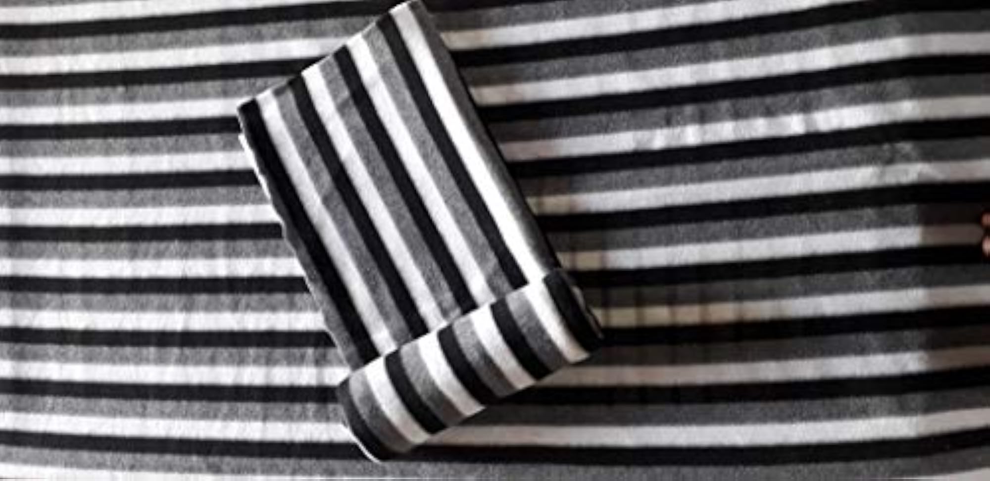 Polar Fleece Double Bed Blanket, Black and Grey